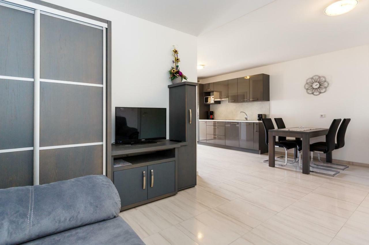 Villa Aria 1 Malinska Ngoại thất bức ảnh
